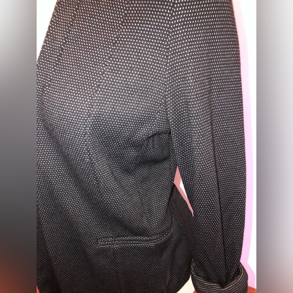 Dotted Knit Blazer - Picture 2 of 4